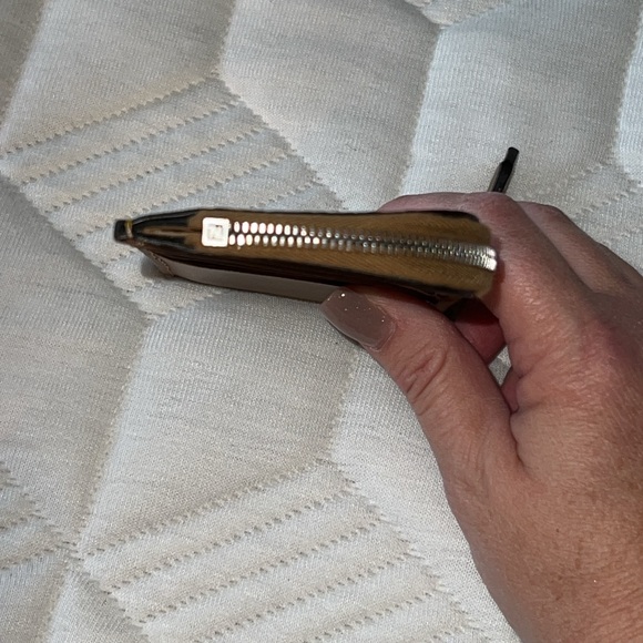 Fendi Zip Coin Card Holder - Picture 7 of 10